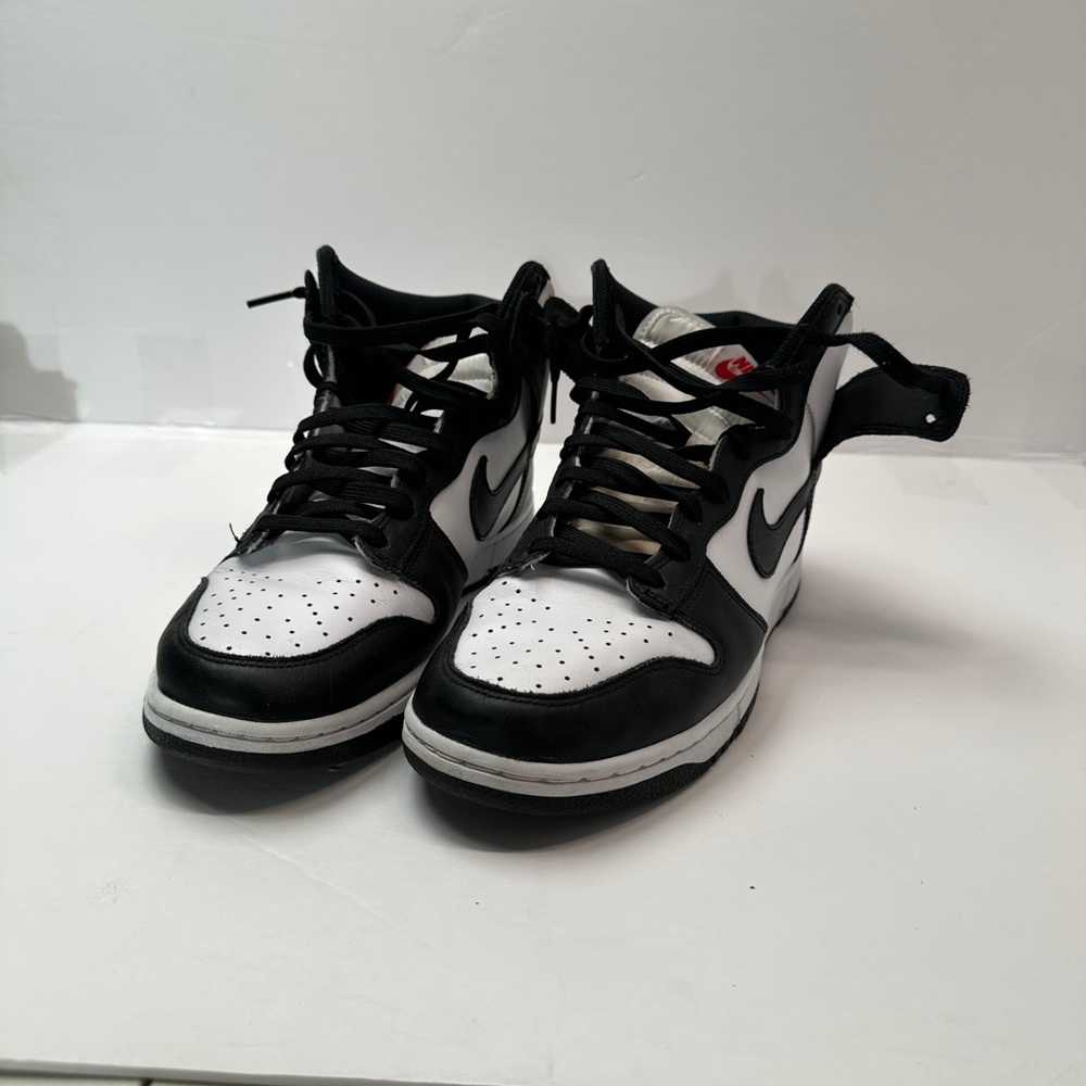 Nike Dunk High Panda